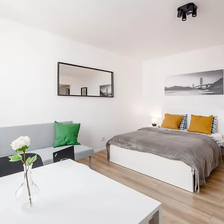 Apartmán Enjoy! Srodmiescie Nowogrodzka Varšava Exteriér fotografie