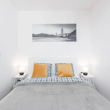 Apartmán Enjoy! Srodmiescie Nowogrodzka Varšava Exteriér fotografie