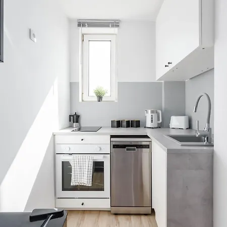 Apartmán Enjoy! Srodmiescie Nowogrodzka Varšava Exteriér fotografie